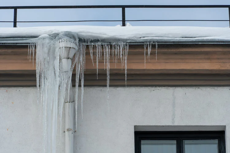 How to Keep Drain Pipes From Freezing?